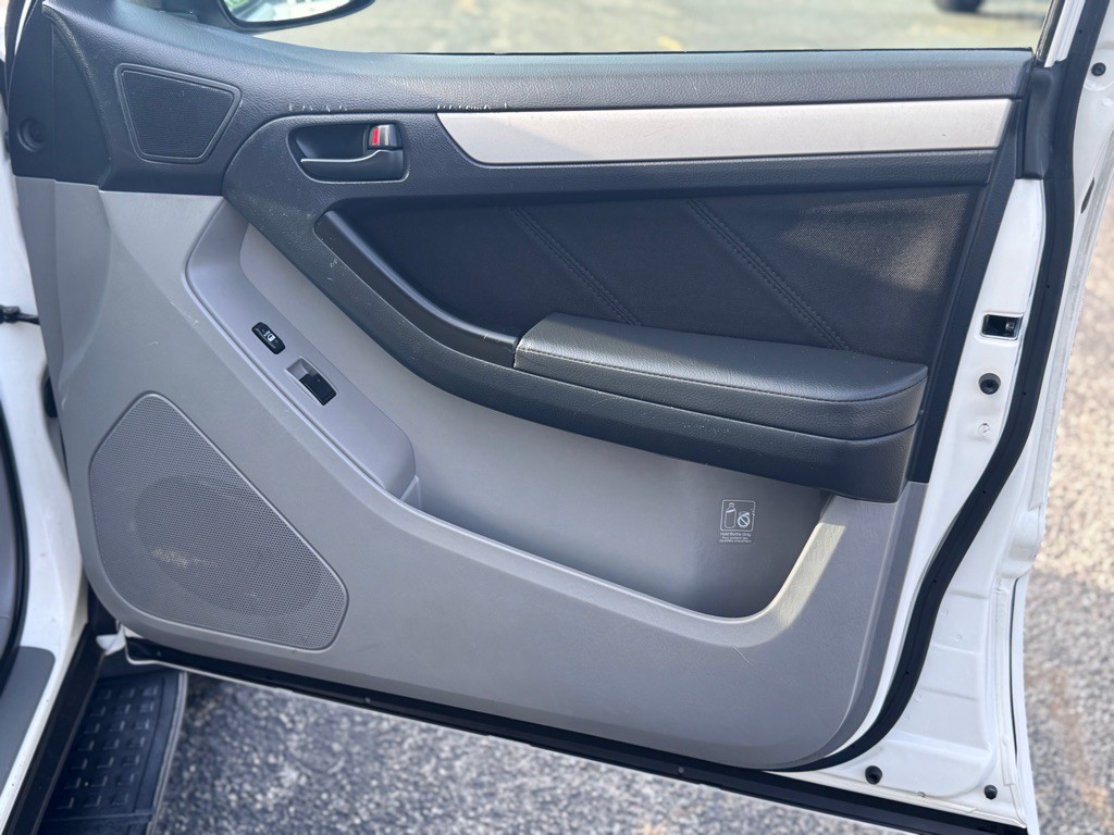 2008 Toyota 4Runner Image 18