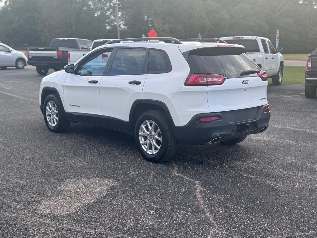 2017 Jeep Cherokee Image 3