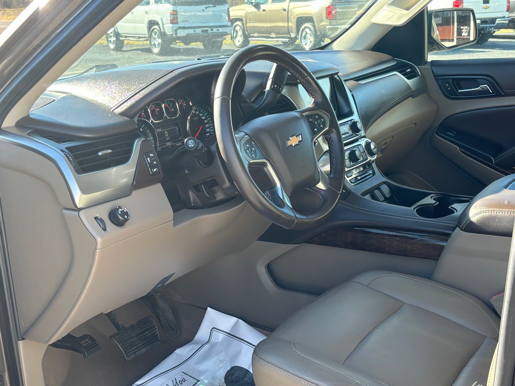 2016 Chevrolet Tahoe Image 6