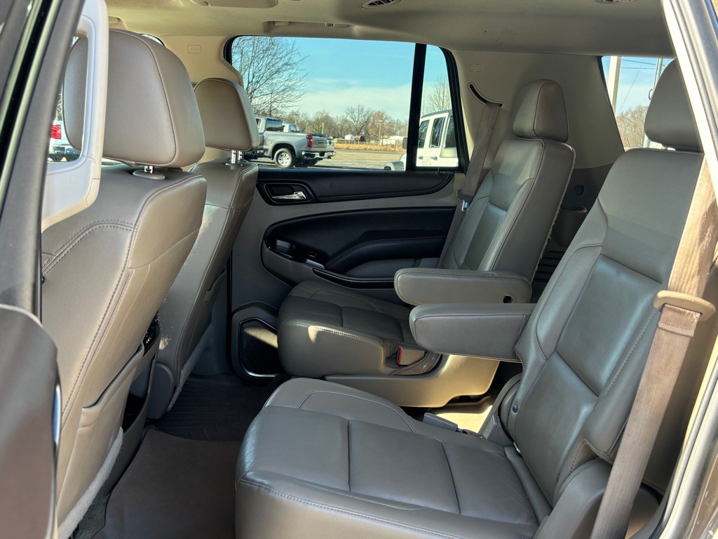 2016 Chevrolet Tahoe Image 7