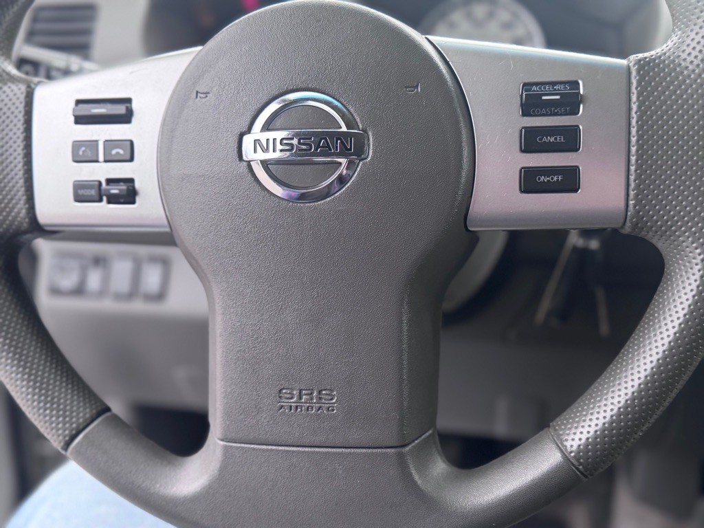 2014 Nissan Frontier Image 21