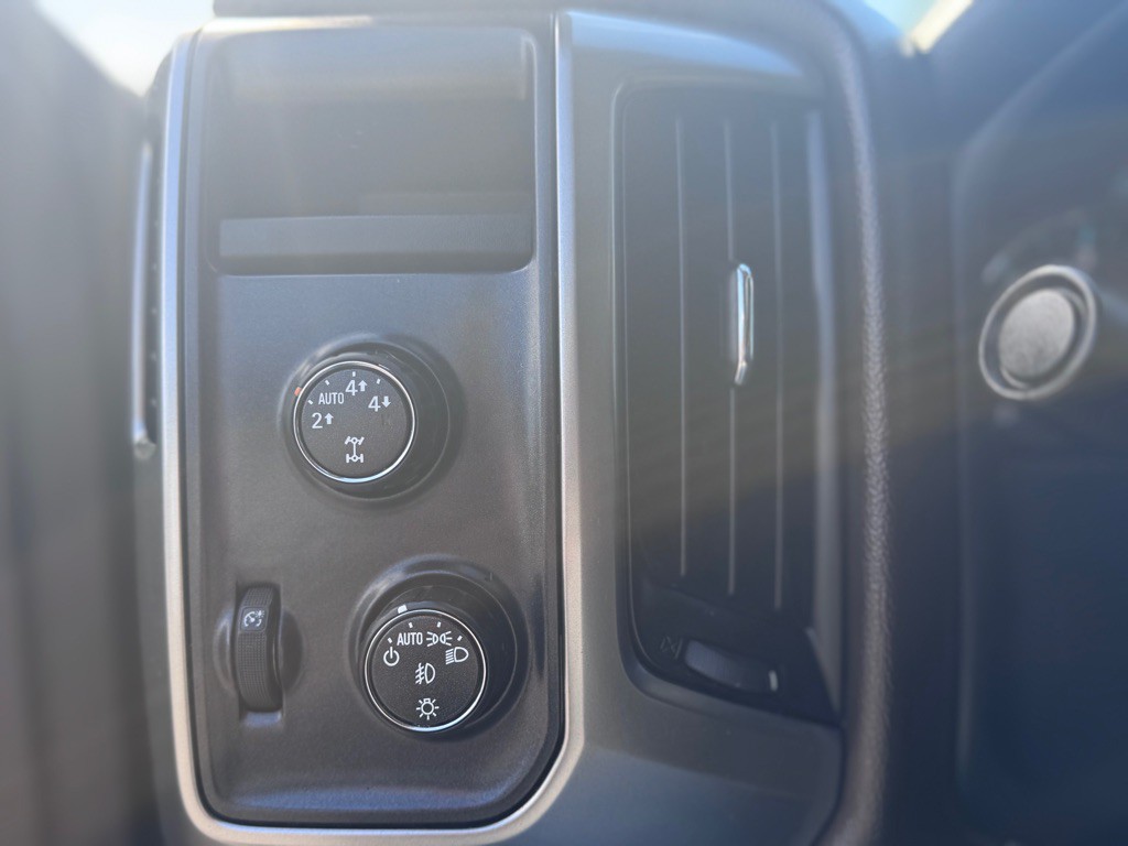 2016 Chevrolet Silverado 1500 Image 24