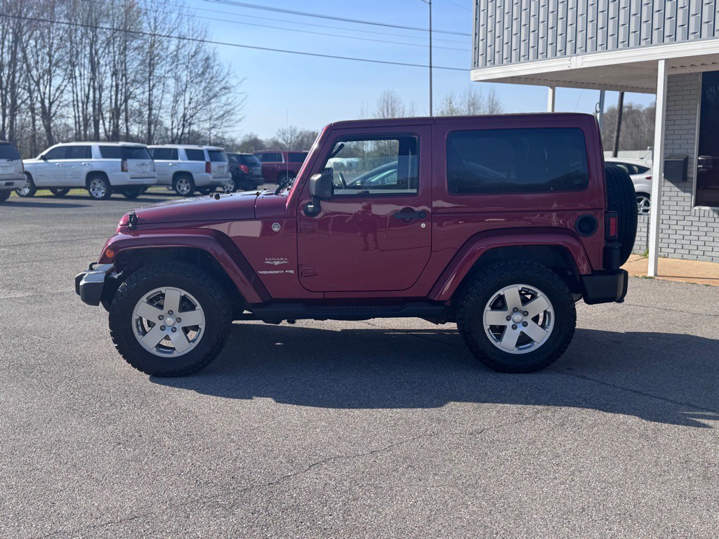 2012 Jeep Wrangler Image 2