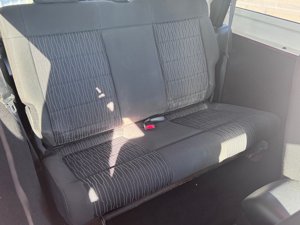 2012 Jeep Wrangler Image 15