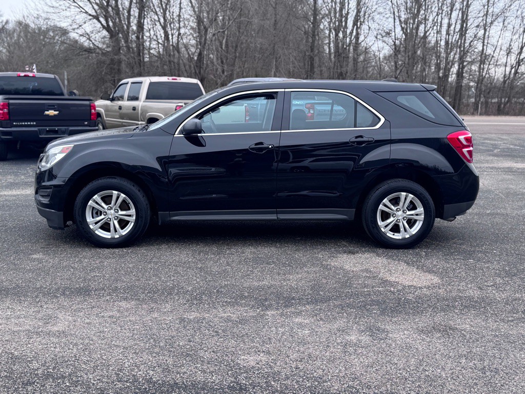 2016 Chevrolet Equinox Image 2