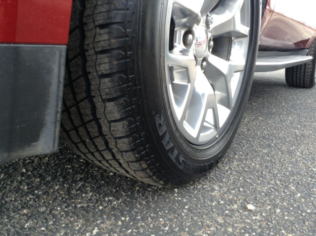 2015 GMC Yukon Image 9