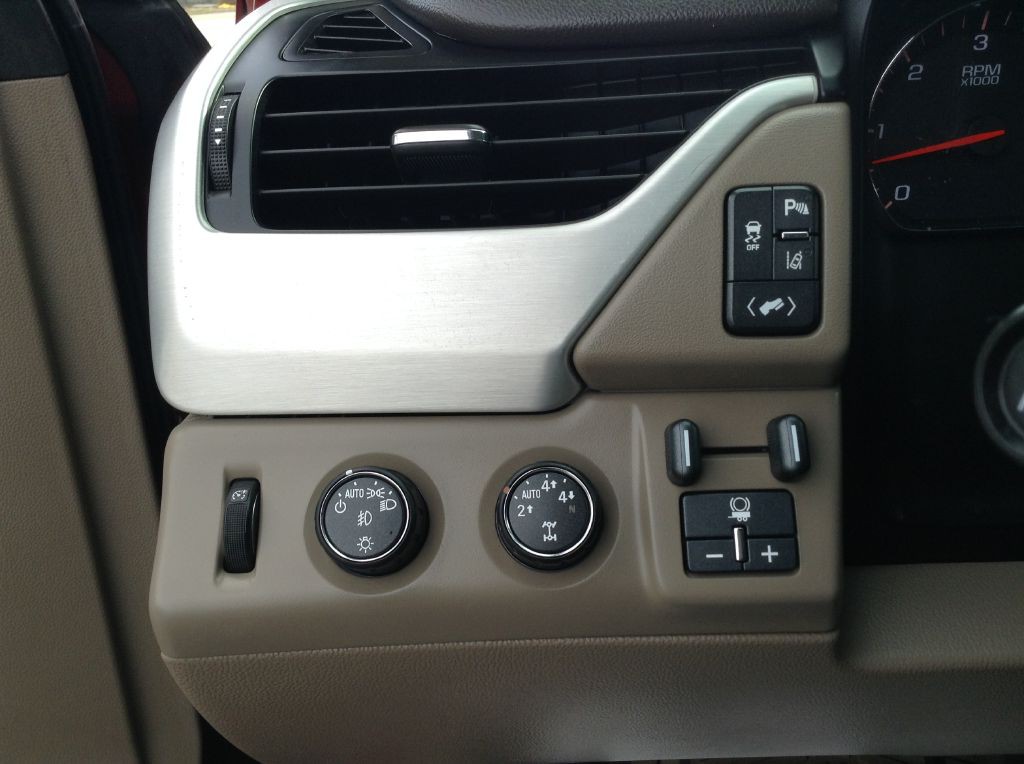 2015 GMC Yukon Image 26