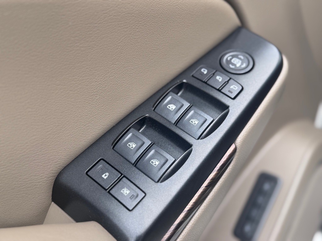 2019 GMC Yukon Image 14