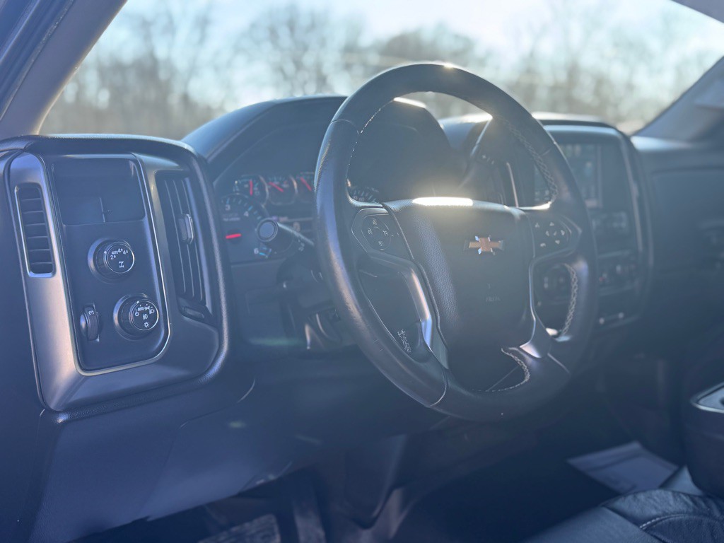 2017 Chevrolet Silverado 1500 Image 12