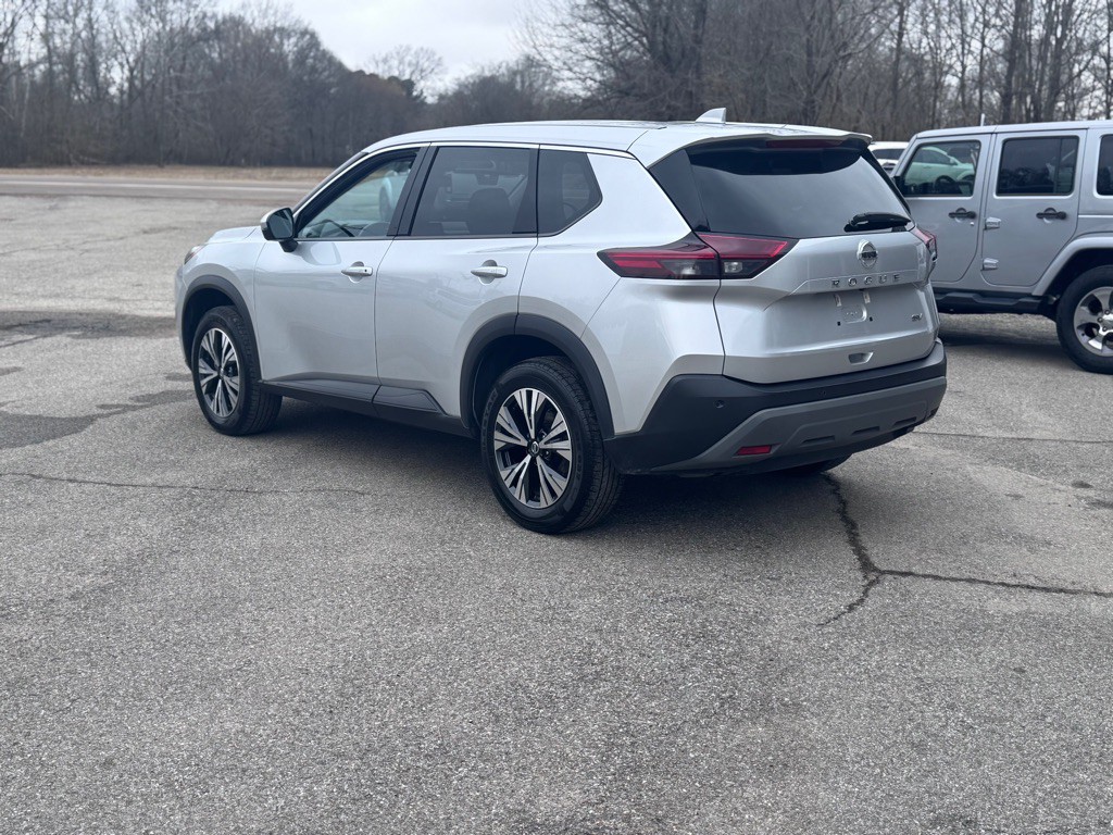 2021 Nissan Rogue Image 3