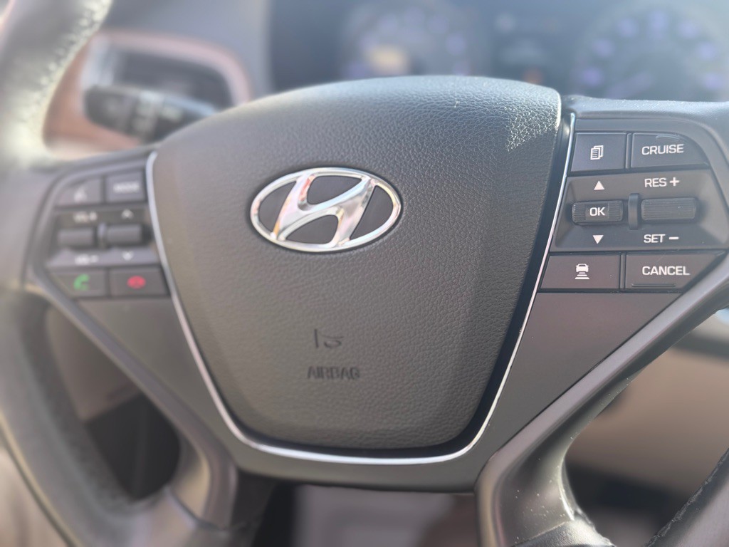 2015 Hyundai Sonata Image 23