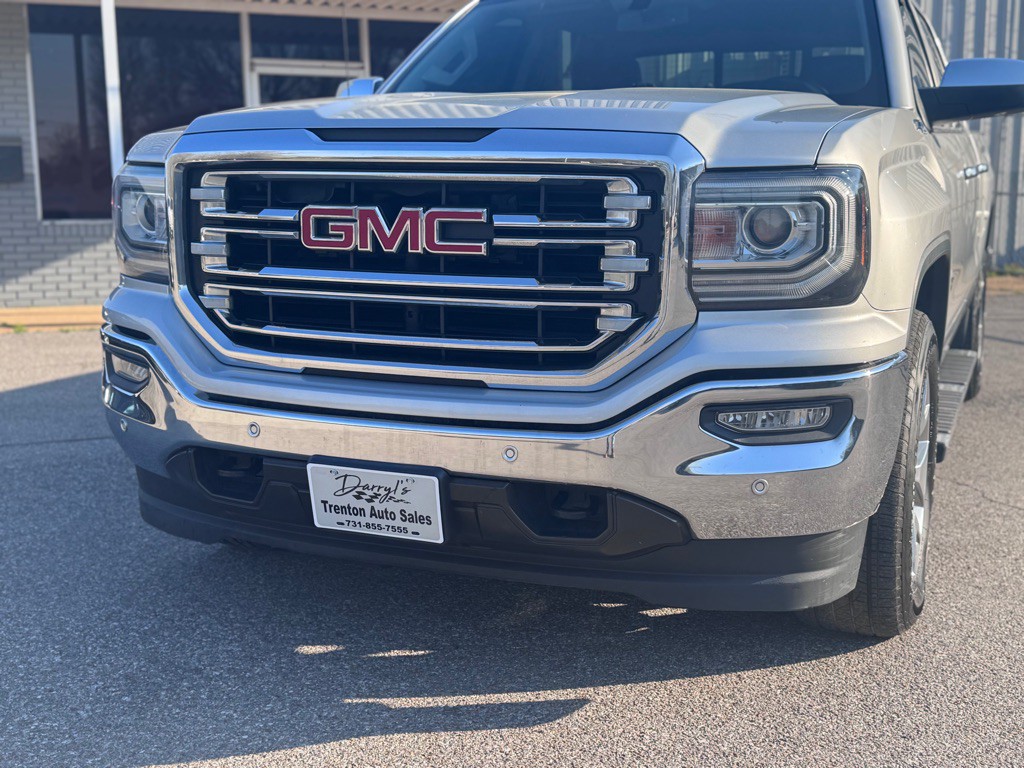 2018 GMC Sierra Image 8