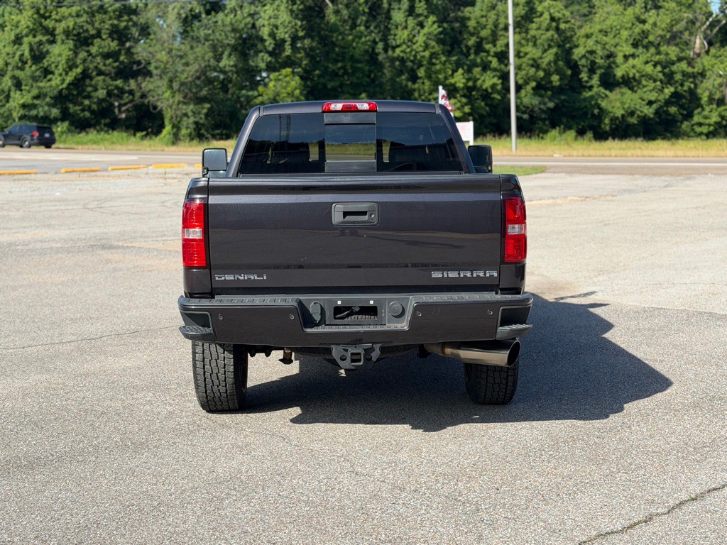2016 GMC Sierra Image 4