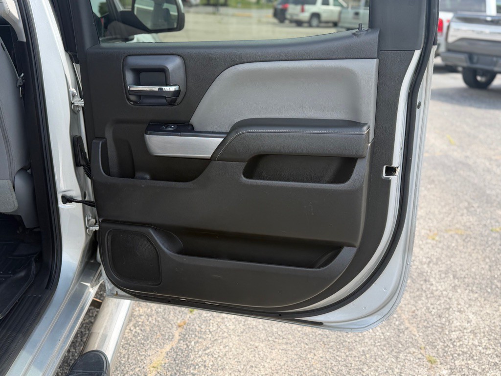 2018 Chevrolet Silverado 1500 Image 16