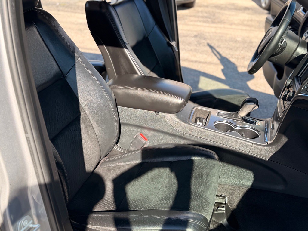 2017 Jeep Grand Cherokee Image 19