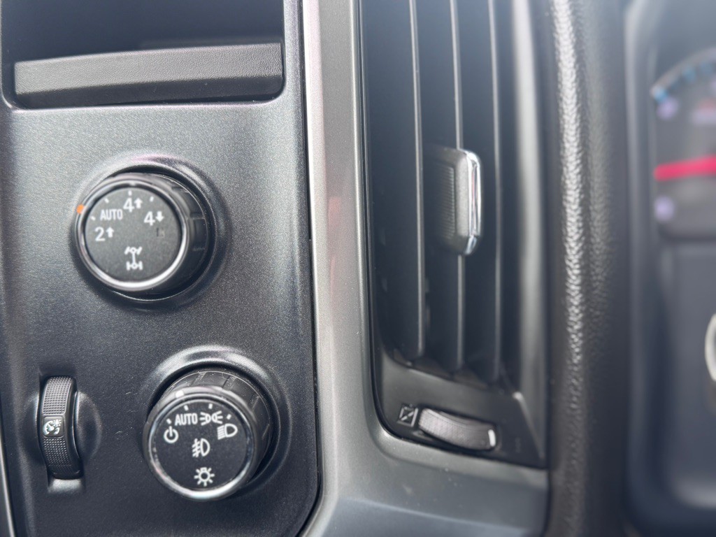2014 Chevrolet Silverado 1500 Image 24