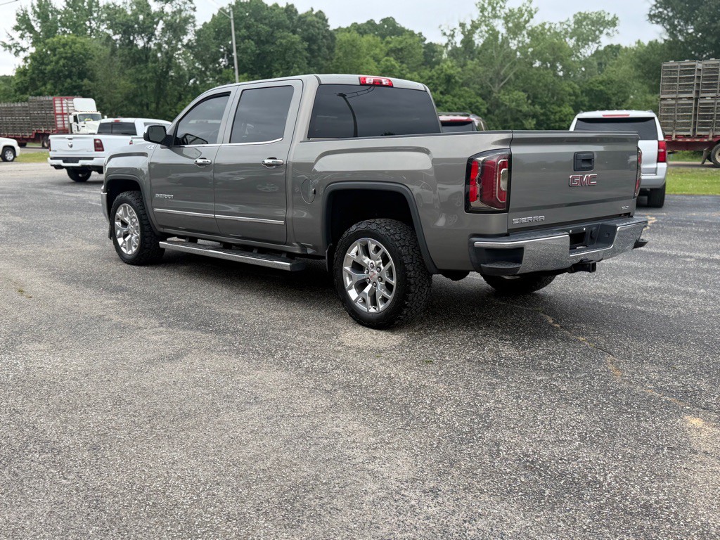 2017 GMC Sierra Image 3