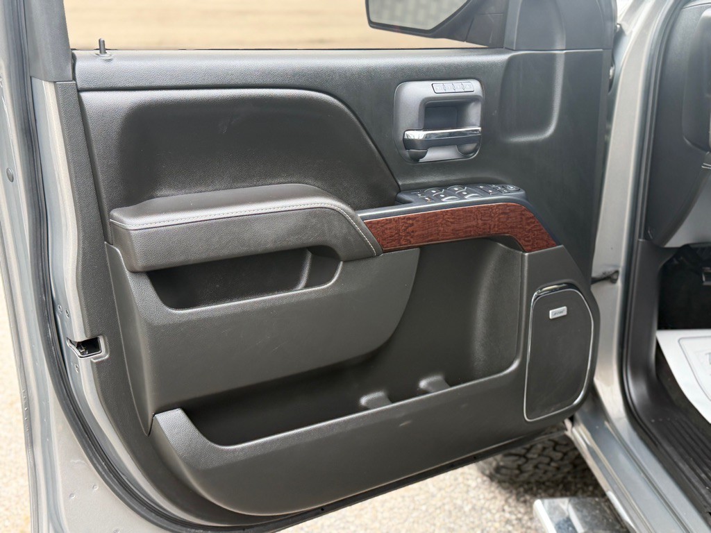 2017 GMC Sierra Image 10