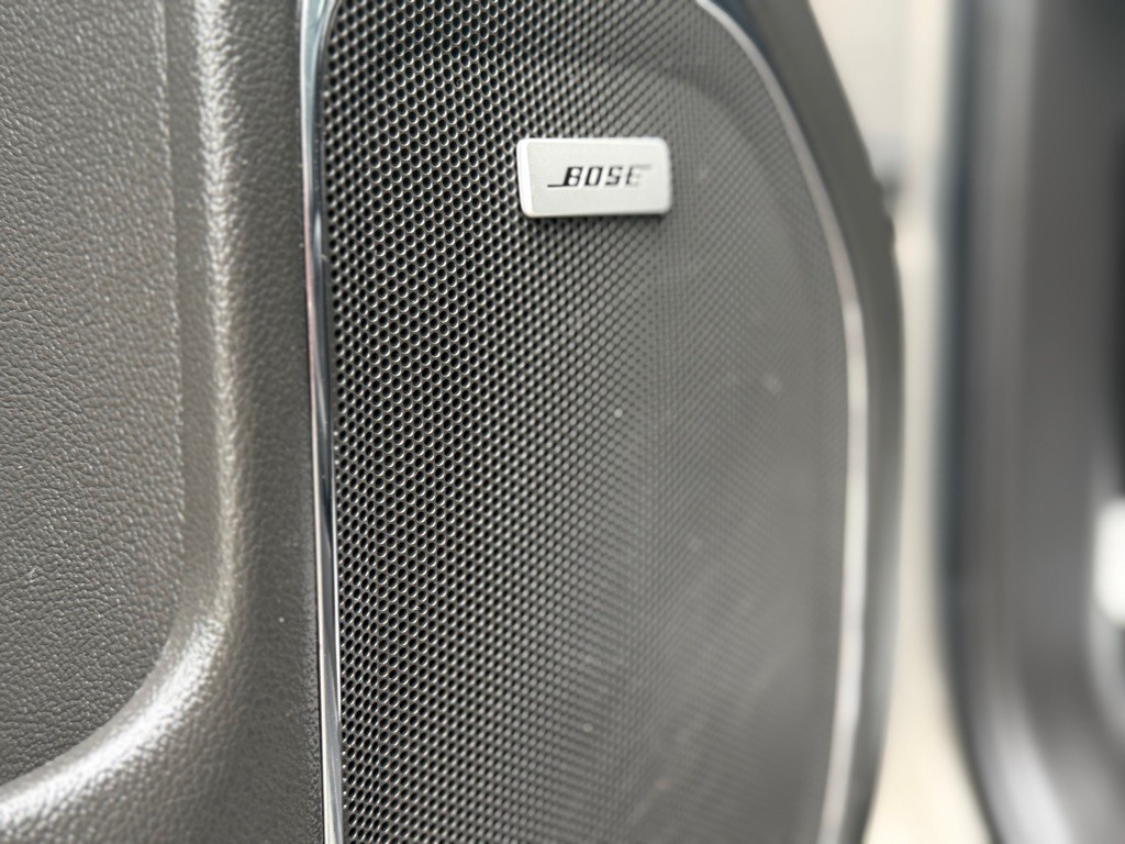 2017 GMC Sierra Image 12