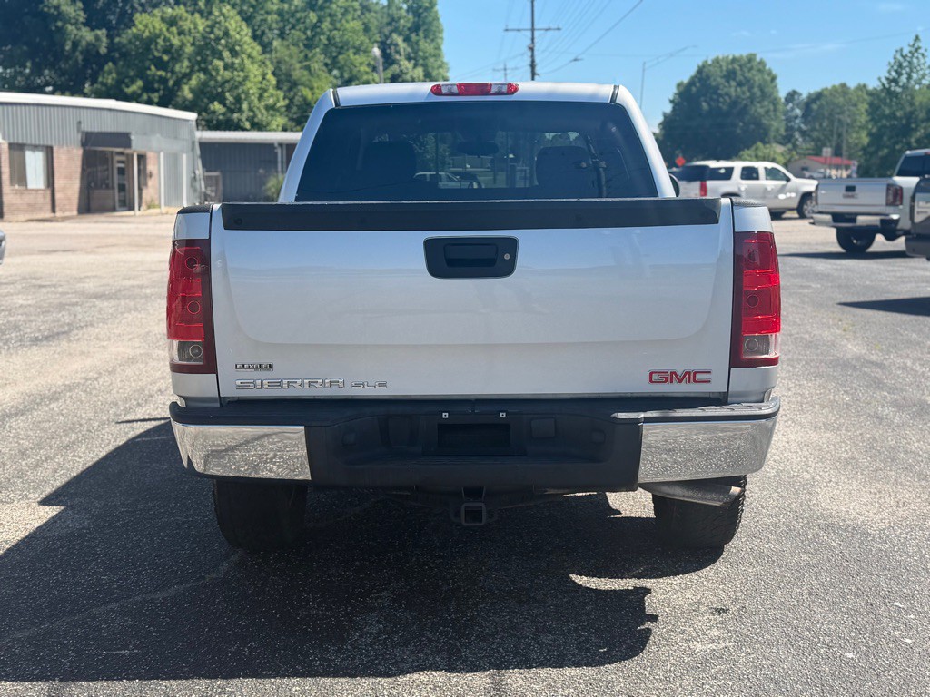 2011 GMC Sierra Image 4
