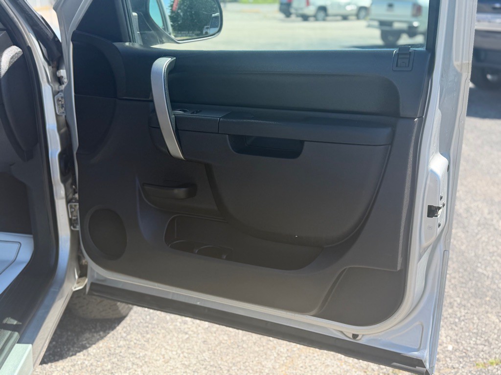 2011 GMC Sierra Image 18