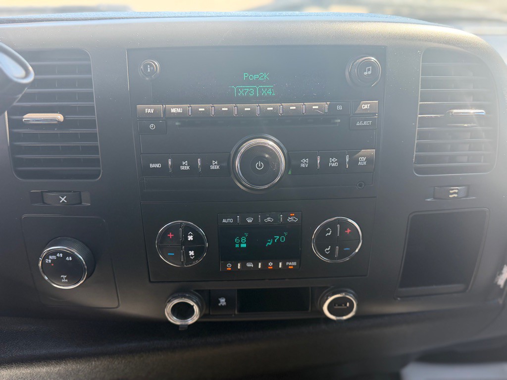 2011 GMC Sierra Image 21