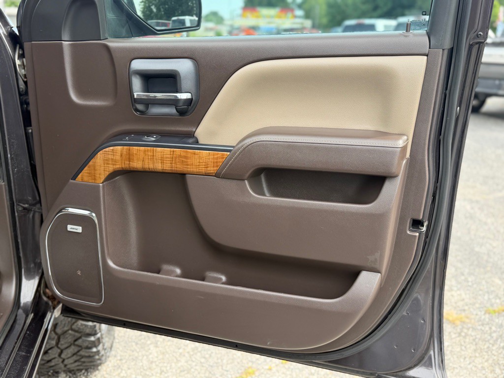 2015 GMC Sierra Image 18