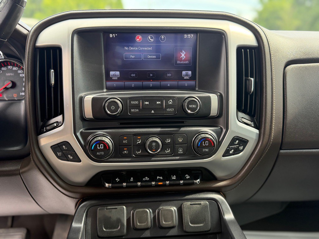 2015 GMC Sierra Image 21