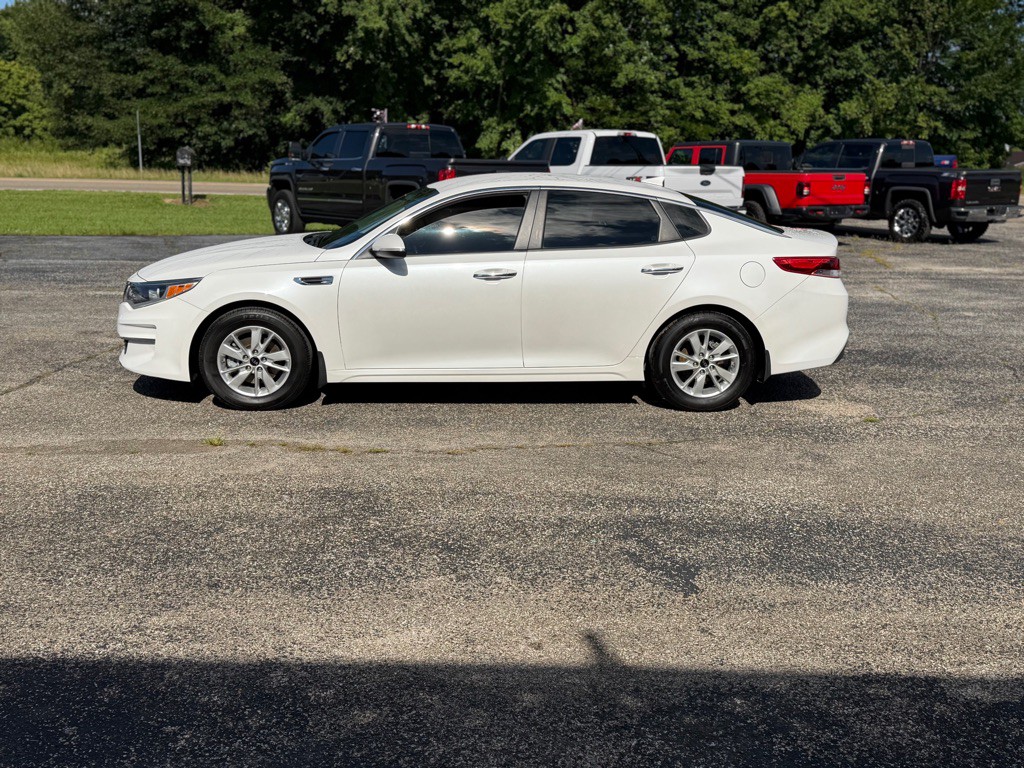 2016 Kia Optima Image 2