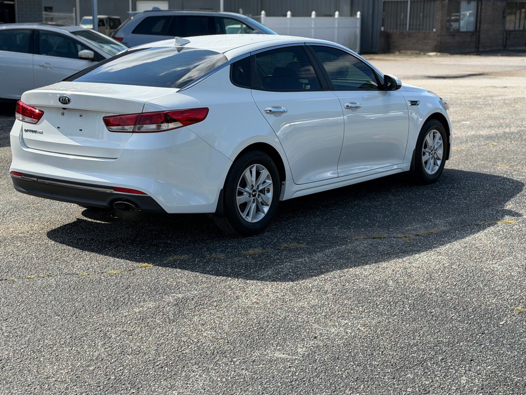 2016 Kia Optima Image 5
