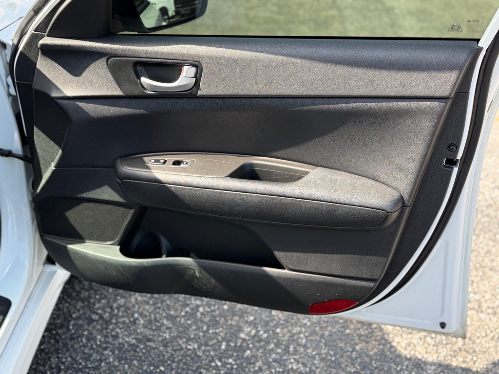 2016 Kia Optima Image 18