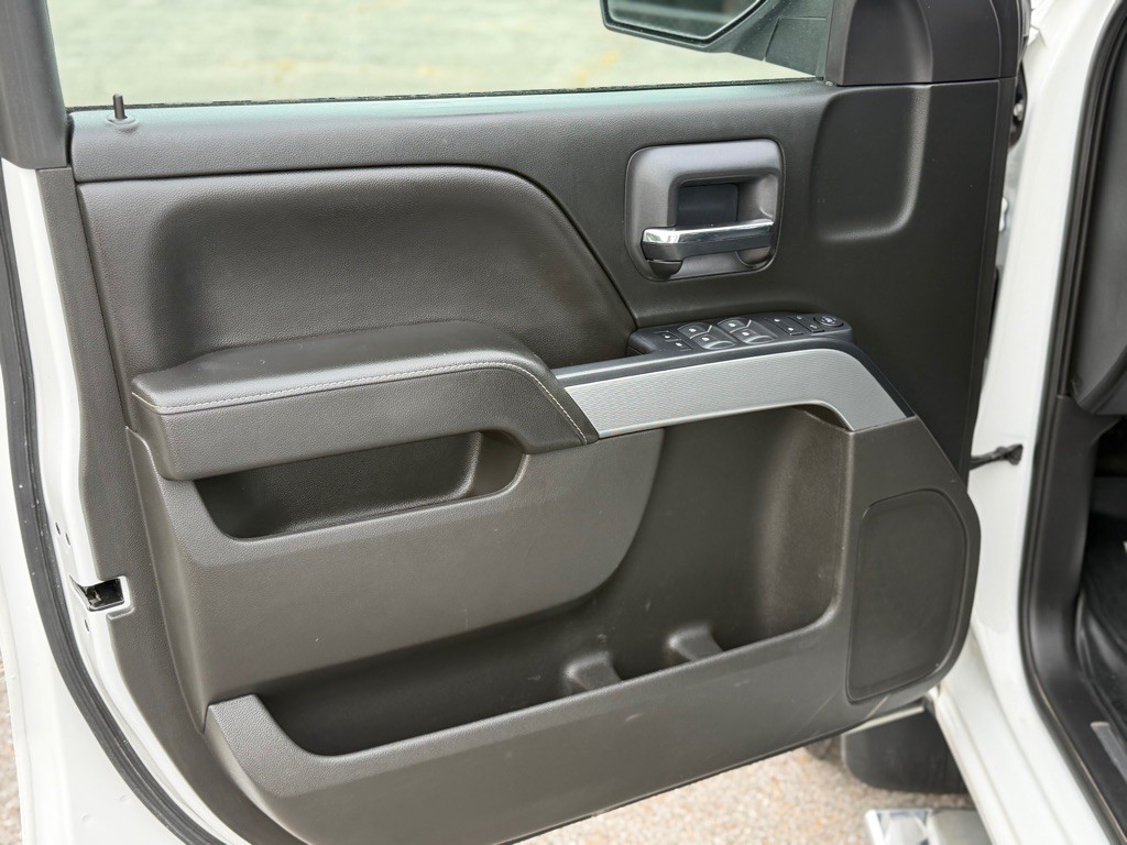 2018 Chevrolet Silverado 1500 Image 9