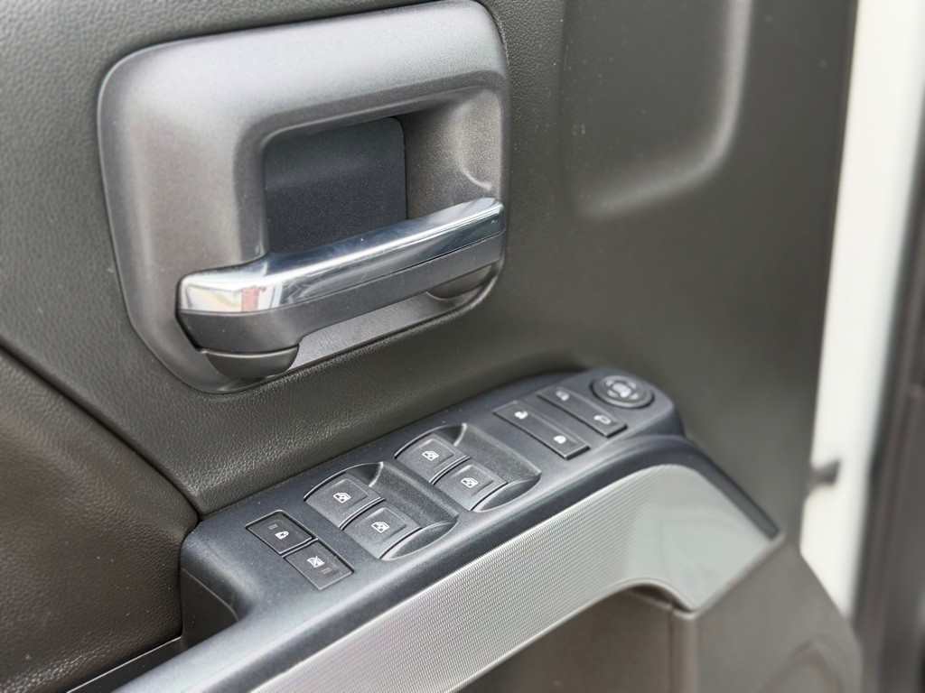 2018 Chevrolet Silverado 1500 Image 10
