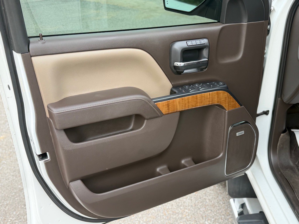 2017 GMC Sierra Image 9
