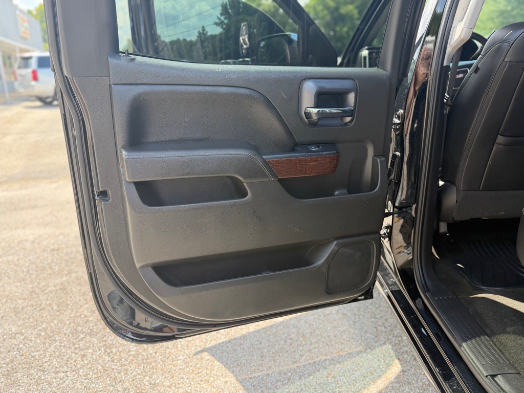 2018 GMC Sierra Image 15