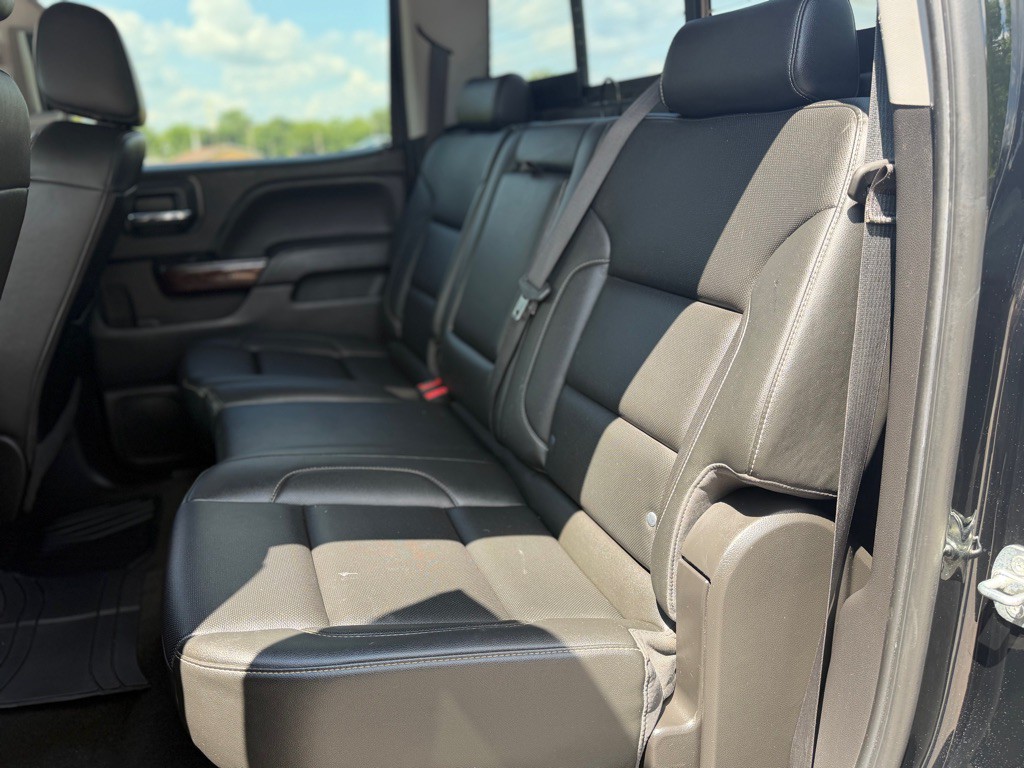 2018 GMC Sierra Image 16