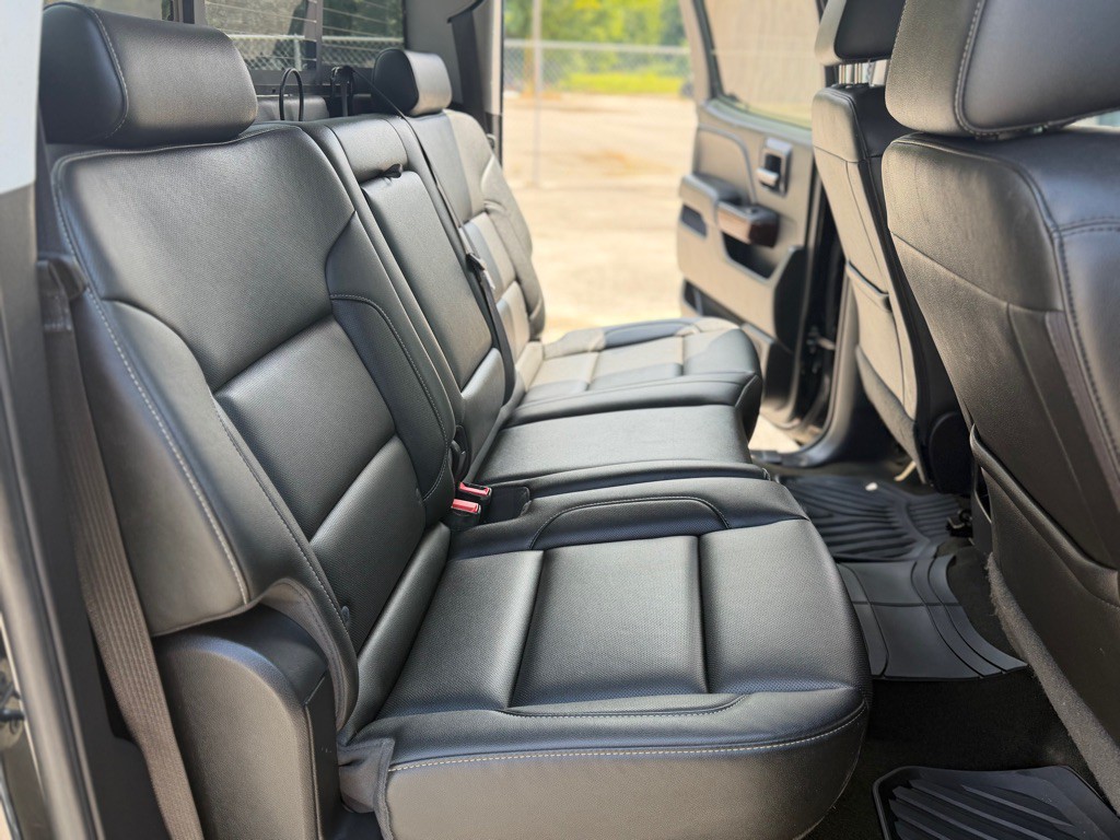 2018 GMC Sierra Image 18