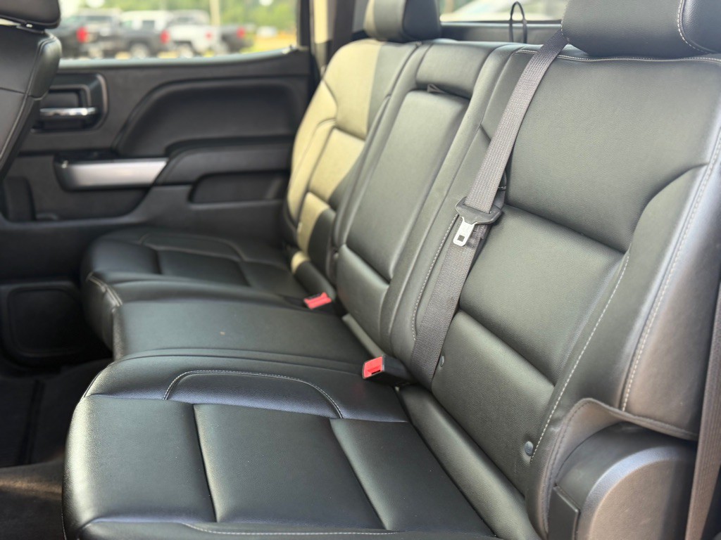 2018 Chevrolet Silverado 1500 Image 12