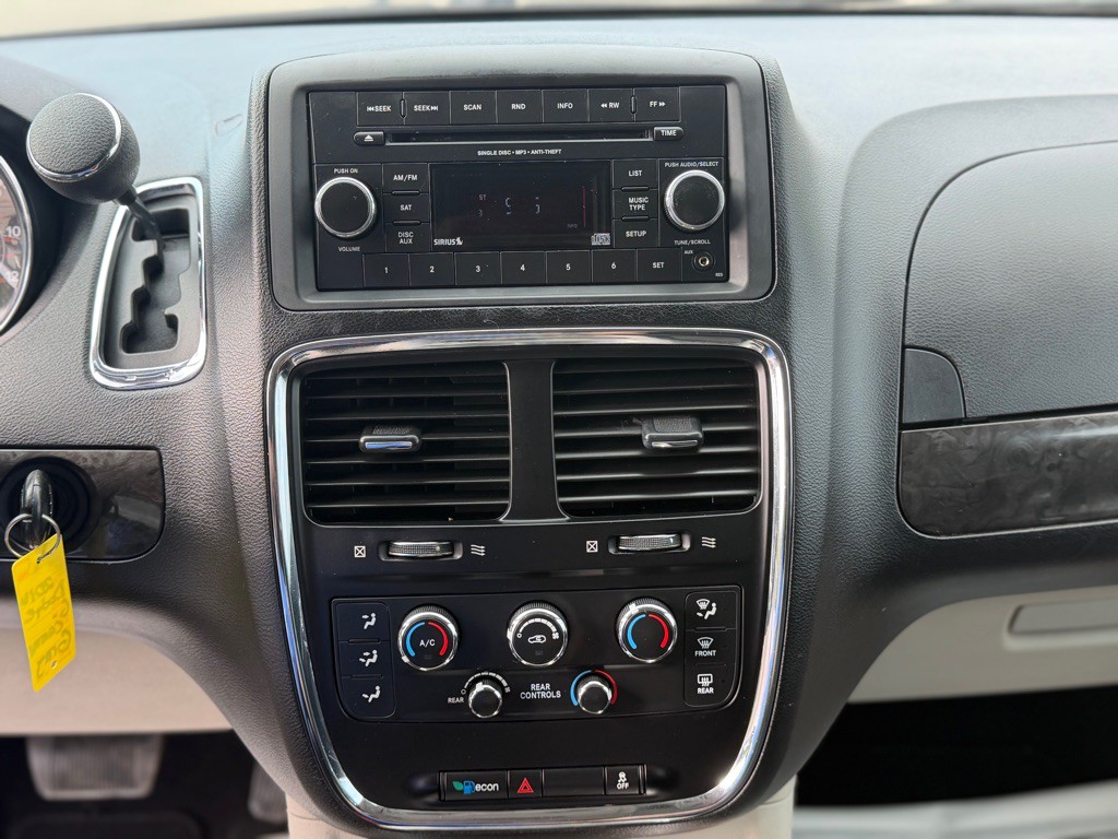 2016 Dodge Grand Caravan Image 22