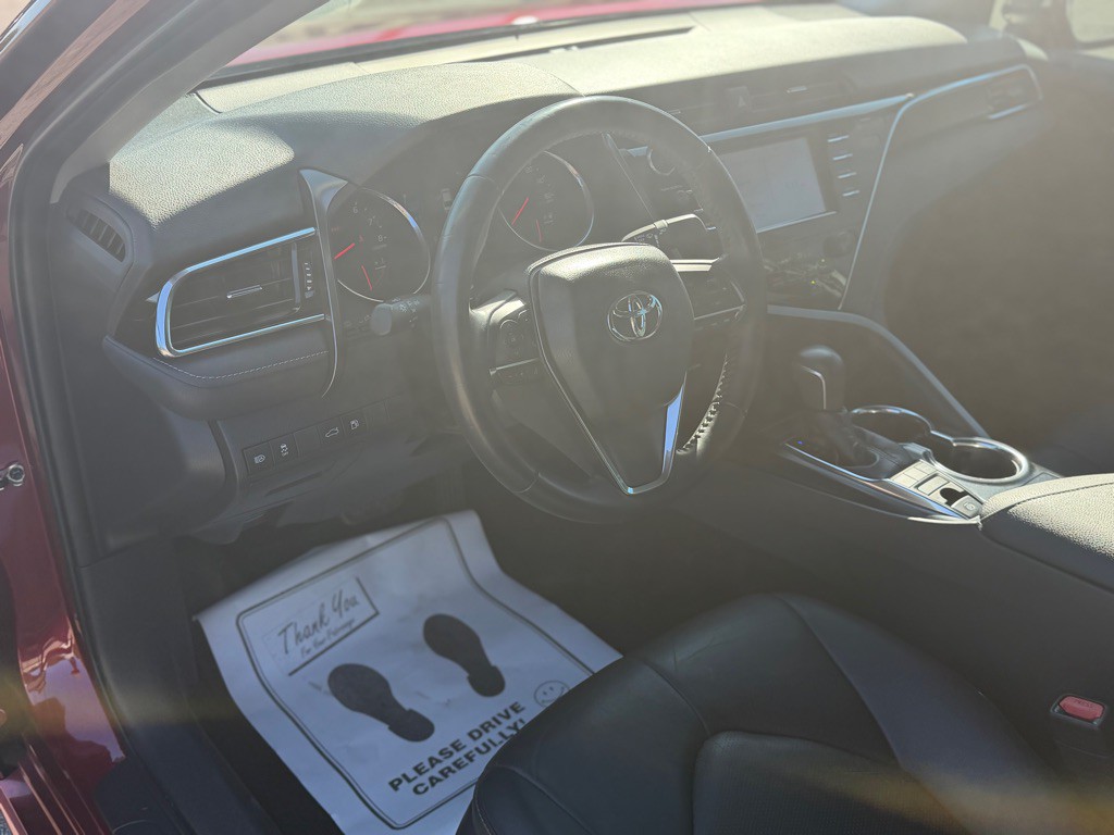 2018 Toyota Camry Image 12