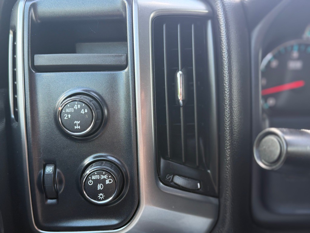 2016 Chevrolet Silverado 1500 Image 23