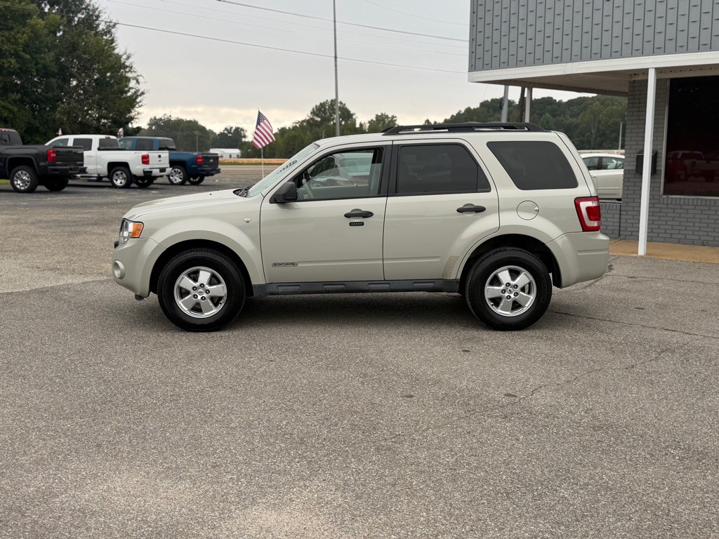 2008 Ford Escape Image 2