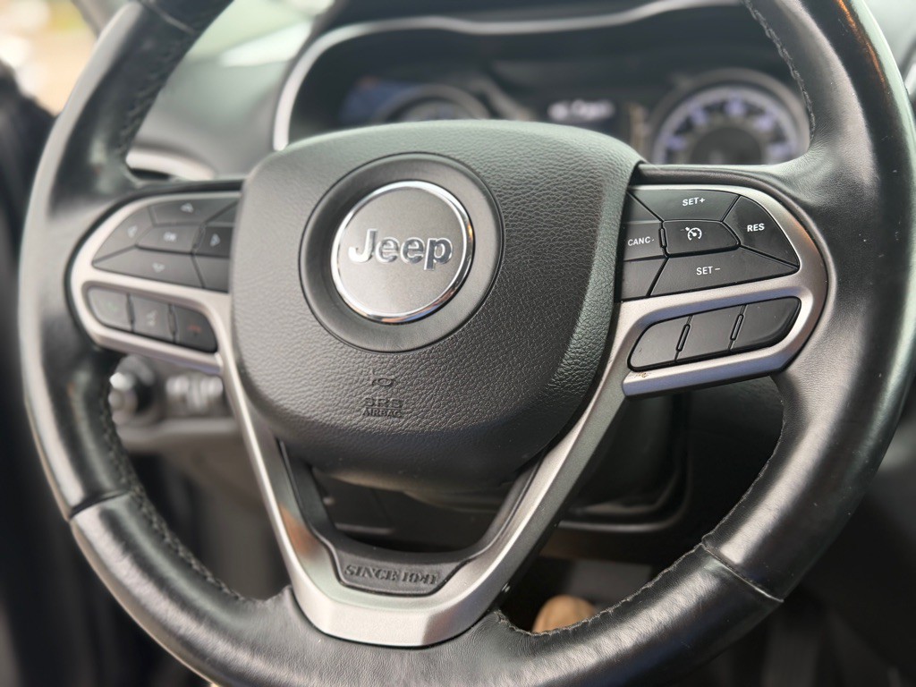 2019 Jeep Cherokee Image 20