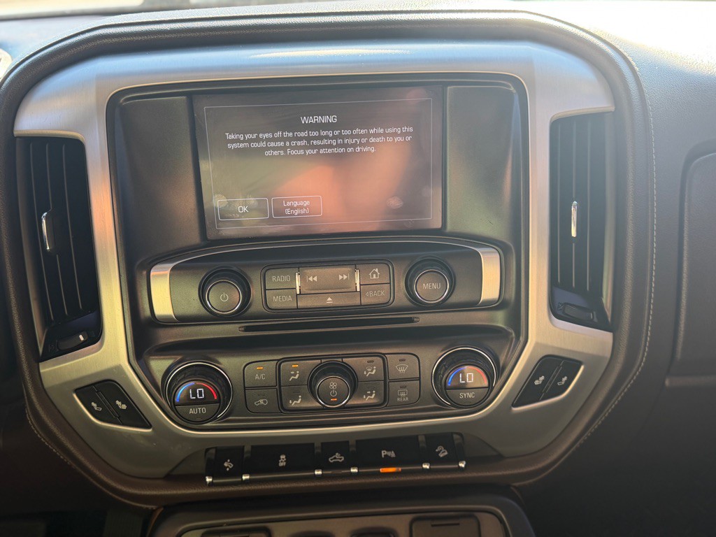 2016 GMC Sierra Image 21