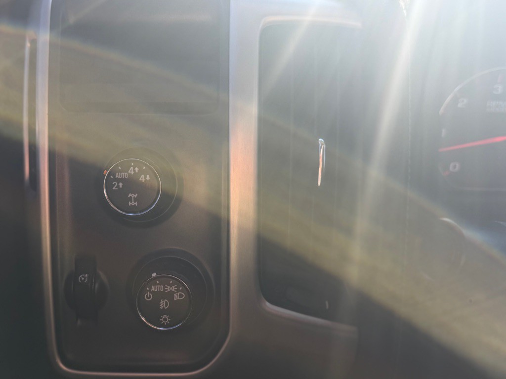 2016 GMC Sierra Image 24