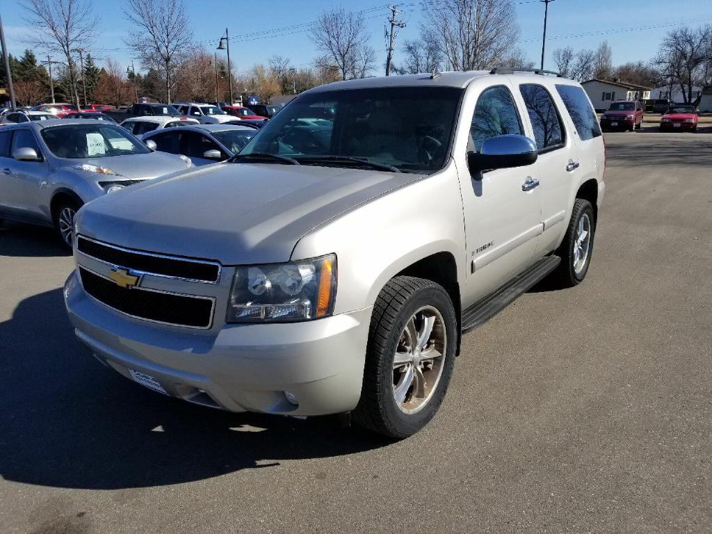 2007 Chevrolet Tahoe Image 2
