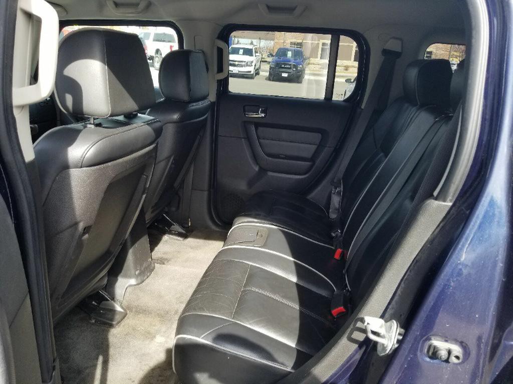2008 HUMMER H3 Image 10