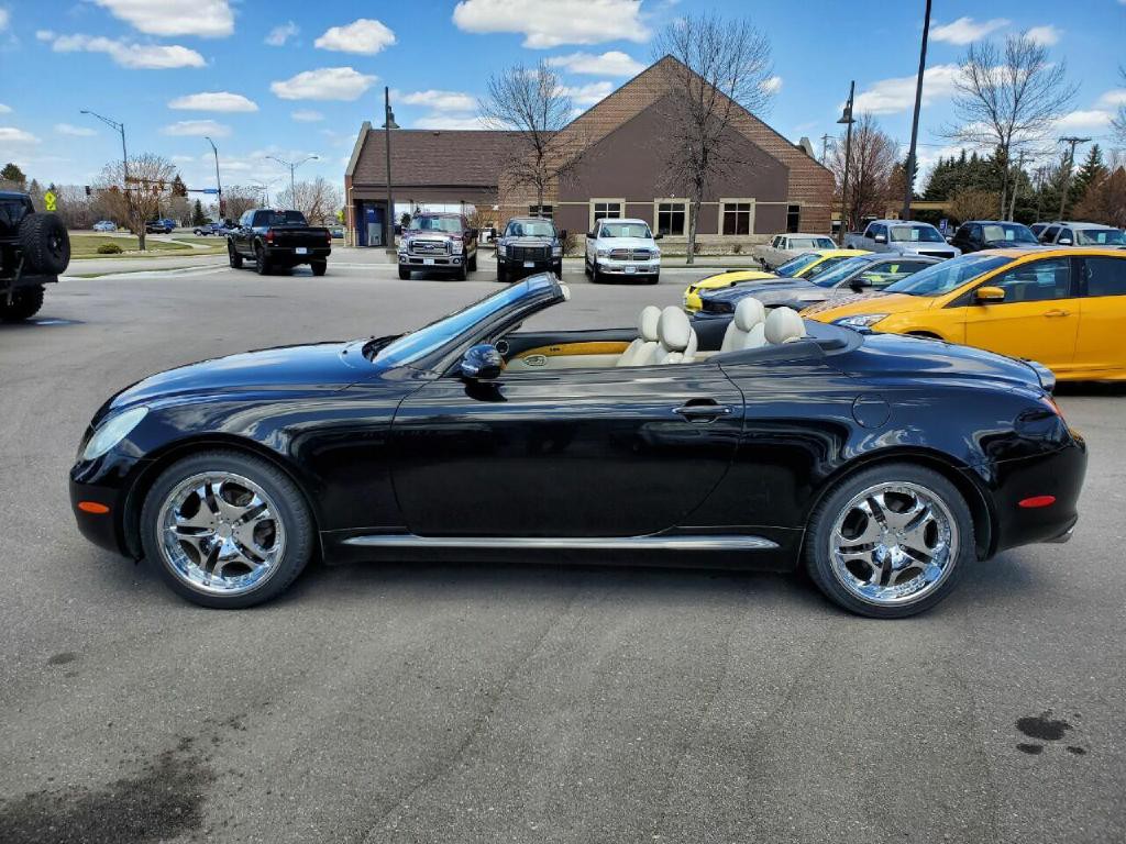 2003 Lexus SC 430 Image 2