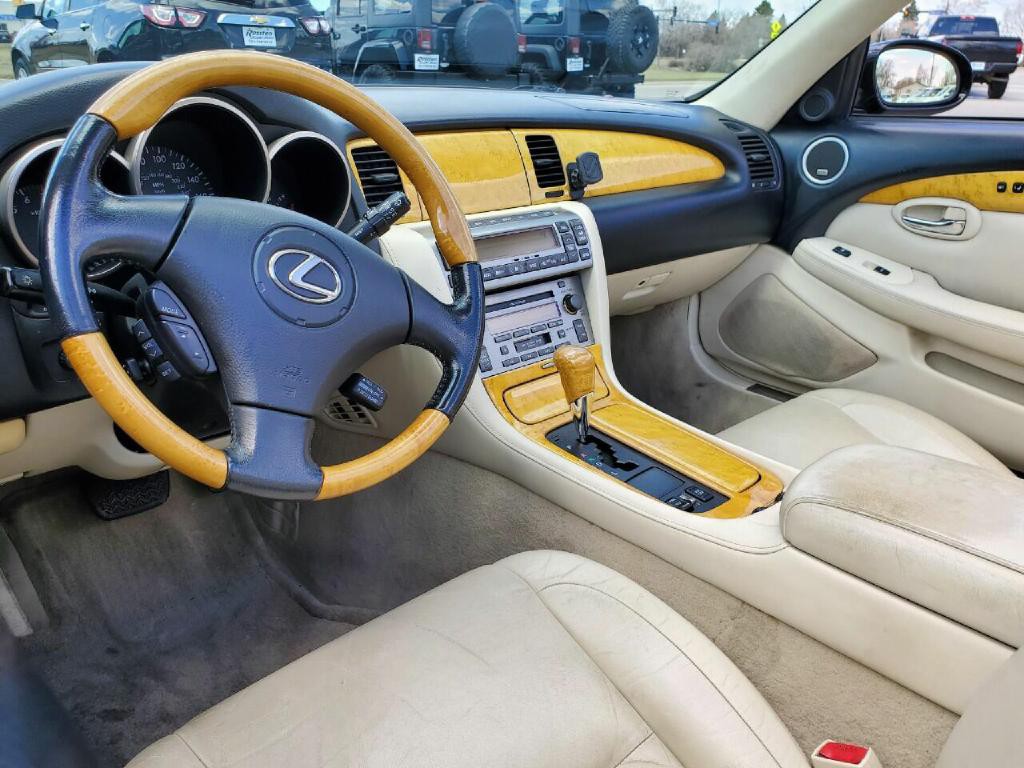 2003 Lexus SC 430 Image 13