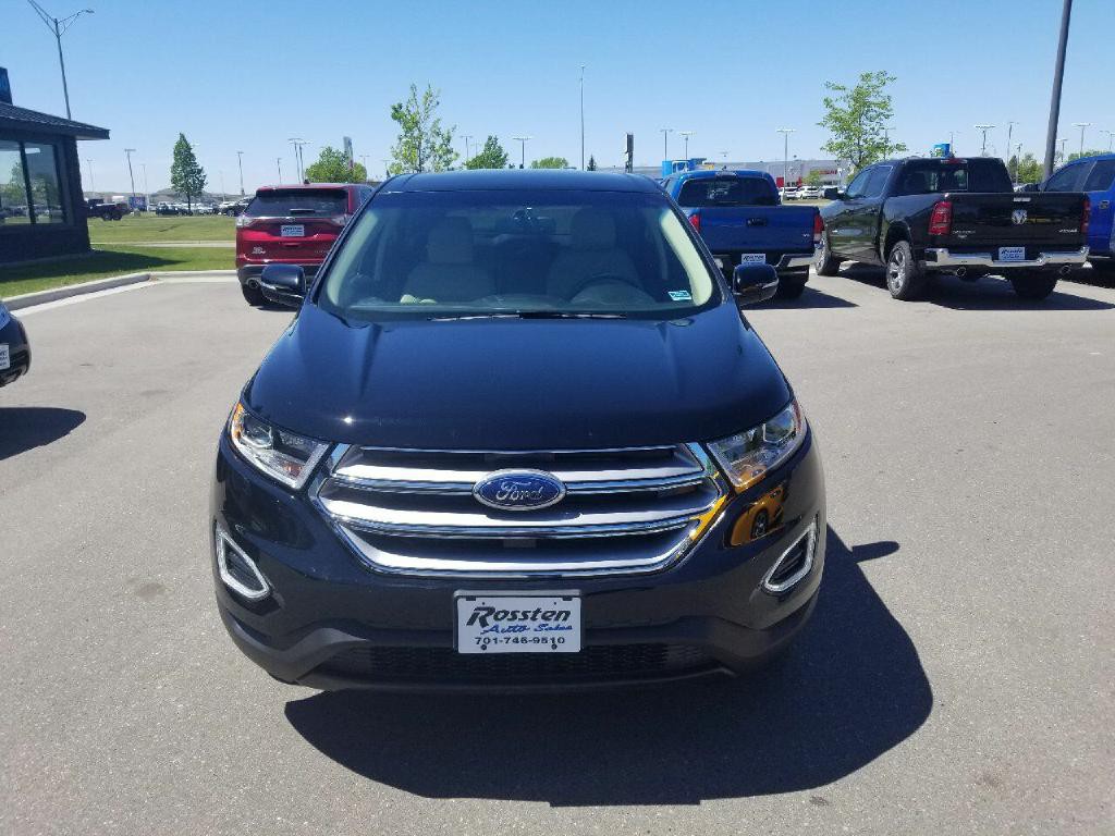 2017 Ford Edge Image 3